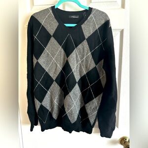 Two A.M. 100% cashmere argyle sweater size Men’s Large